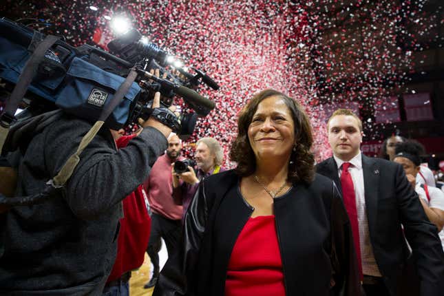 Image for article titled Rutgers Hall of Fame Women&#39;s Basketball Coach C. Vivian Stringer Retires After 50 Years