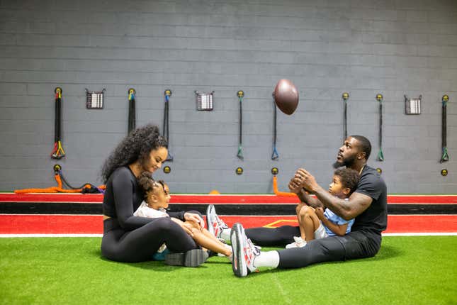 Image for article titled NFL Star and Wife Champion Sickle Cell Disease Awareness in the Black Community