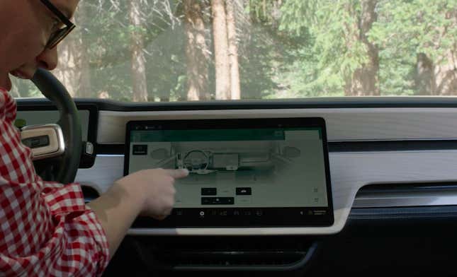 Image for article titled Your Guide To The 2022 Rivian R1T Electric Pickup's Incredible Gadgets