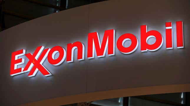  picture shows the logo of US oil and gas giant ExxonMobil during the World Gas Conference exhibition in Paris on June 2, 2015