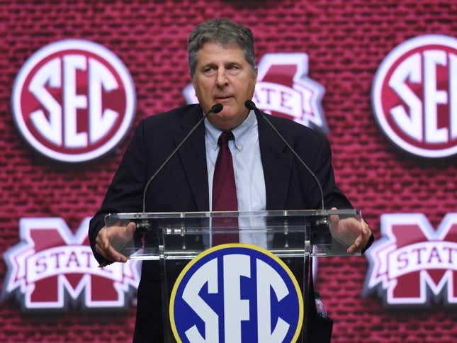 Image for article titled Mike Leach, renaissance man
