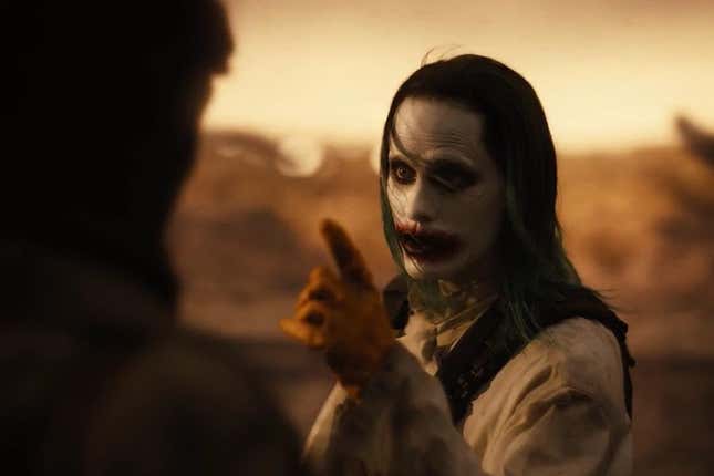 Image for article titled Justice League's Epilogue Is Its Messiest, Most Dangerous Indulgence