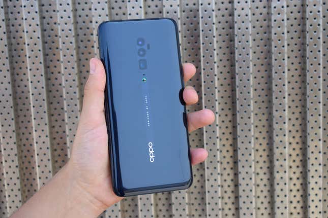 Imagen para el artículo titulado He probado el Oppo Reno 10x Zoom y ahora voy a ir a la cárcel