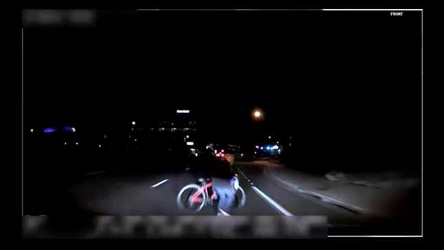 El coche autónomo de Uber que mató a una mujer no estaba programado para evitar peatones imprudentes