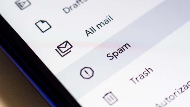 Image for article titled Why You Should Never &#39;Unsubscribe&#39; From Illicit Spam Emails and Texts