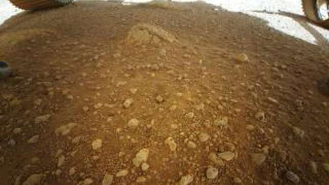 El helicóptero Ingenuity manda su primera foto a color desde Marte