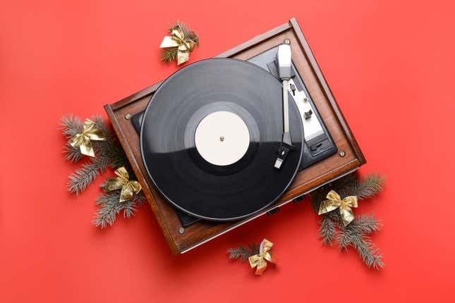 Image for article titled 12 Christmas Songs Where the 'Soul' Cover Is the Superior Version