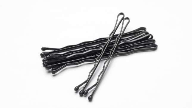 Image for article titled Open Zip Ties With a Broken Bobby Pin