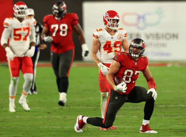 Image for article titled Fantasy Football playoff matchups to watch: WR and TE