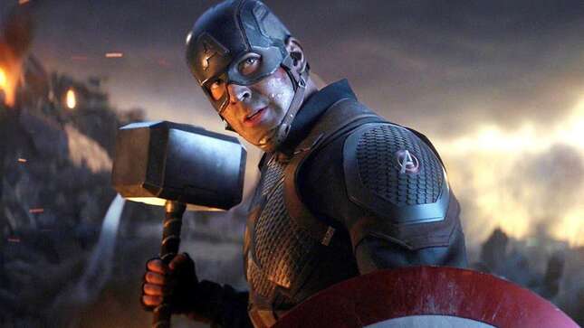 Los guionistas de <i>Avengers: Endgame</i> explican qué cambió para qué el Capitán América pudiera levantar a Mjolnir