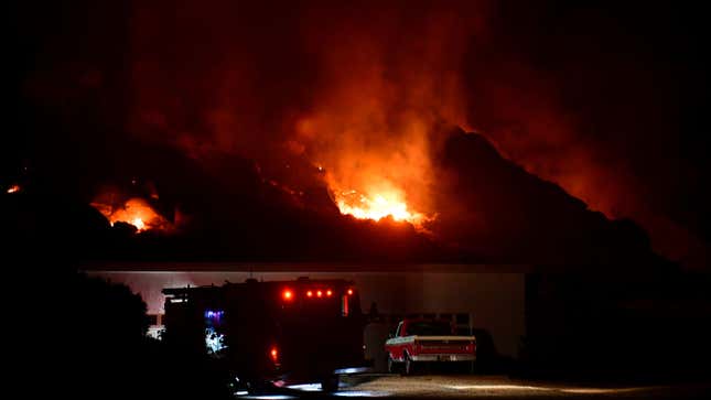 Trump’s Reversal on California Wildfire Aid Was Just All-Around Weird