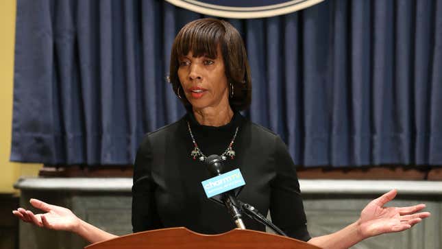 Image for article titled Former Baltimore Mayor Charged Over Her &#39;Corrupt&#39; Sale of Healthy Holly Children&#39;s Books
