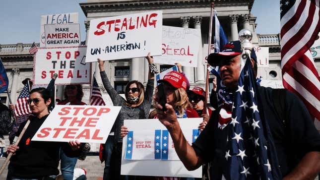 Image for article titled Facebook Removes &#39;Stop the Steal,&#39; a Pro-Trump Group Behind Demonstrations