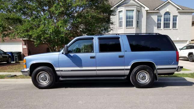 Image for article titled I Bought A Big, Beautiful 1996 Chevrolet Suburban. What Do You Want To Know?
