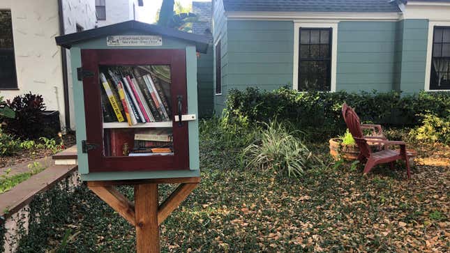 Image for article titled Refresh Your Book Stash at a Little Free Library
