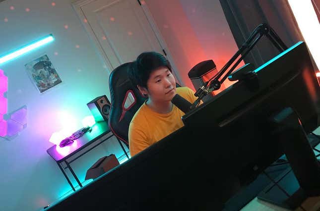 Image for article titled Top Streamers Are Leaving Twitch Amidst Big Money And Shady Deals