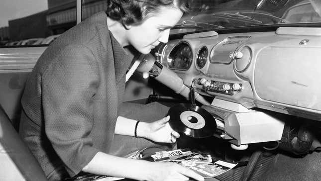 QOTD: What Are Your Favorite Fast-Driving Songs?