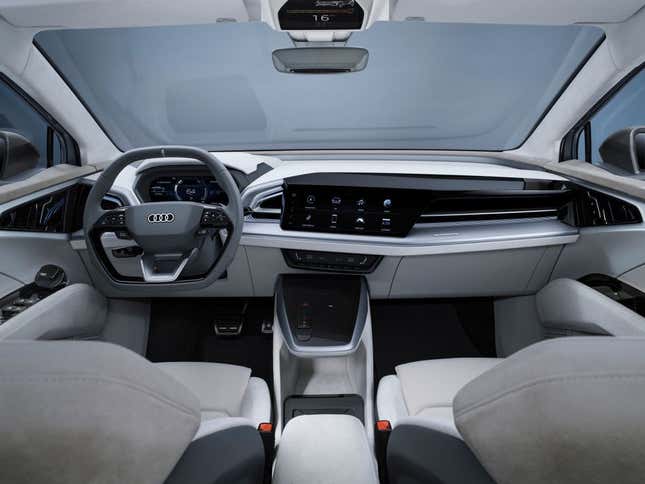 Imagen para el artículo titulado Audi presenta el nuevo Q4 Sportback e-tron, un espectacular SUV eléctrico que incluye realidad aumentada