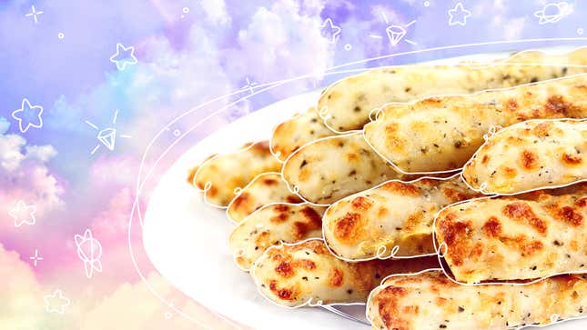 Image for article titled Garlic Bread Fries are a crispy, dippable daydream come to life