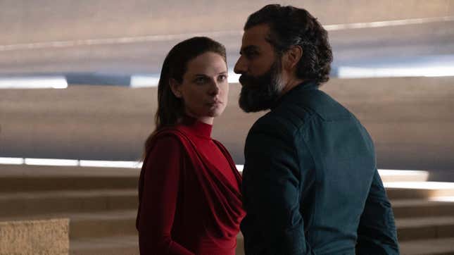 Rebecca Ferguson and Oscar Isaac in Dune.
