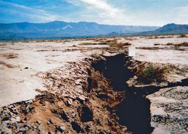 Fissures caused by land subsidence