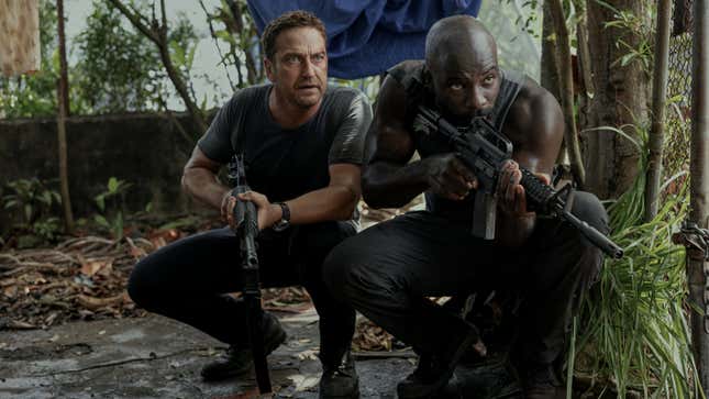 Gerard Butler and Mike Colter in Plane 