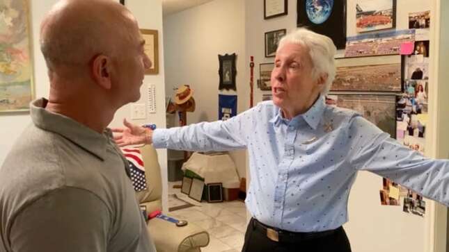 Imagen para el artículo titulado La cuarta pasajera en la nave de Jeff Bezos será Wally Funk, una de las mujeres de Mercury 13 que nunca fue al espacio