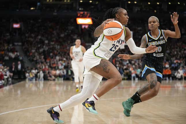May 13, 2023; Toronto, Ontario, Canada; Minnesota Lynx guard Tiffany Mitchell (25) drives to the net against Chicago Sky guard Courtney Williams (10) during the second half at Scotiabank Arena.