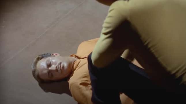 Image for article titled The 10 Best Original Star Trek Episodes for Fans of &<a href=