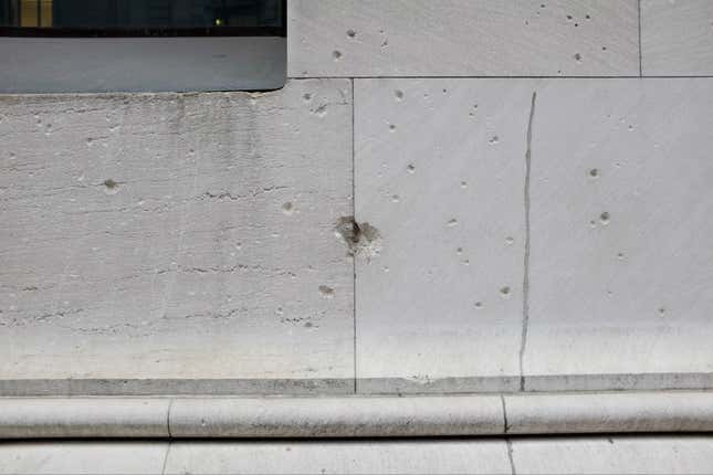 23 Wall St. still bears the scars of the 1920 bombing.