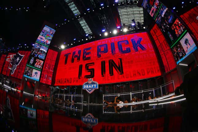 Image for article titled Behold! The craziest questions NFL prospects have been asked leading up to the draft