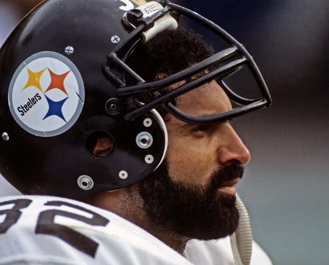 Pittsburgh Steelers RB and NFL Hall of Famer Franco Harris