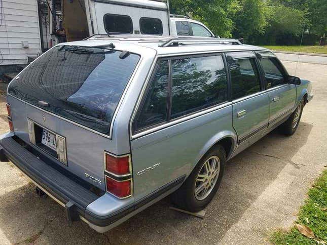 Image for article titled At $4,000, Is This 1995 Buick Century Wagon a Value the Whole Family Can Enjoy?