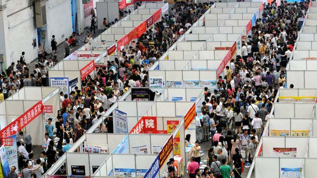 Over 300 universities take part in a University fair in Chognqing, China.