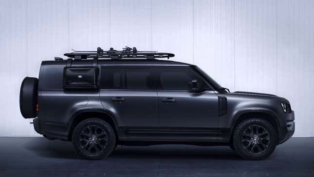 A render of the Land Rover Defender 130 Outbounds. 