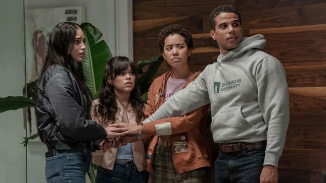 The four surviving characters from Scream V are back, played by Melissa Barrera, Jenna Ortega, Jasmin Savoy Brown, and Mason Gooding.