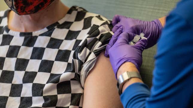 Image for article titled Nearly a Fifth of Americans Are Fully Vaccinated, but the Pandemic&#39;s Not Over Yet