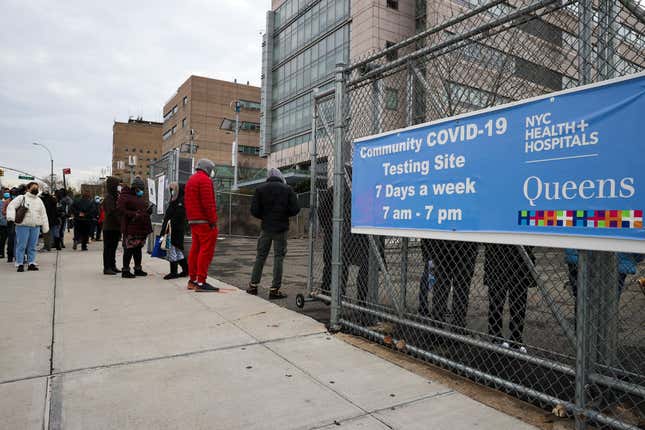 NEW YORK, USA - DECEMBER 28: Long line is seen at a Covid-19 testing center next to the Queens Hospital Center as hundreds of residents get Covid-19 test in Queens of New York, the United States, on December 28, 2021, as Omicron rises around the country. 