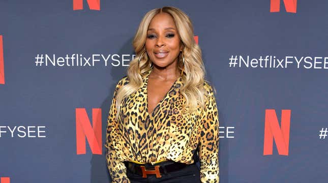 Mary J. Blige attends Netflix’s ‘Umbrella Academy’ Screening at Raleigh Studios on May 11, 2019 in Los Angeles, California.