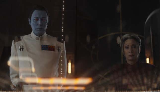 Thrawn watches the battle from afar.