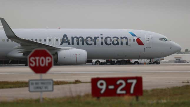 Image for article titled American Airlines Ground Worker Dies After Service Vehicle Crash in Texas