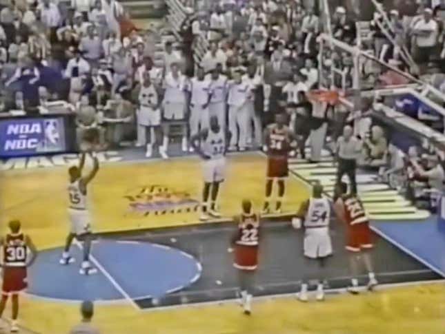 Image for article titled 25 Years Ago Nick Anderson Missed Four Consecutive Free Throws In Game 1 Of The 1995 NBA Finals, And It Forever Changed The League