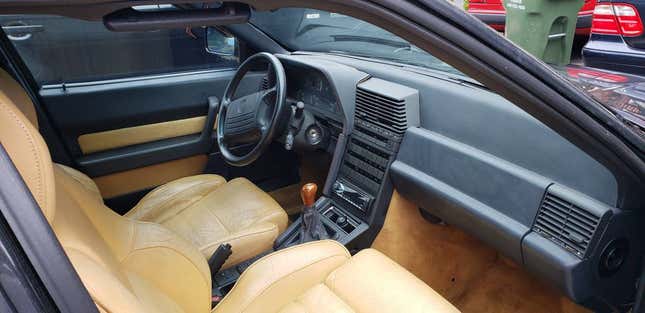 Image for article titled At $4,300, Is This 1991 Alfa Romeo 164S Worth The Effort?