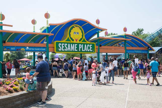 Image for article titled Family of Girls in Racist Sesame Place Incident Have a Lawyer