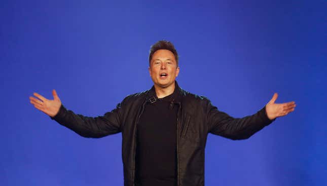 Imagen para el artículo titulado Un detalle importante a tener en cuenta si vas a comprar un auto a gasolina o diesel, según Elon Musk