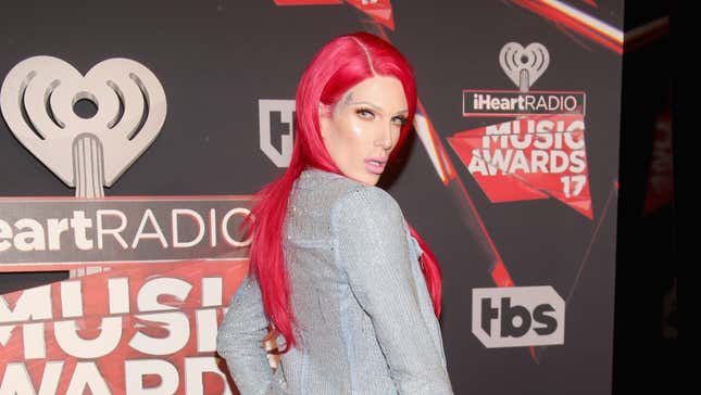 Image for article titled Sorry to Say That This Jeffree Star Apology Is Not Really 'Doing What's Right'