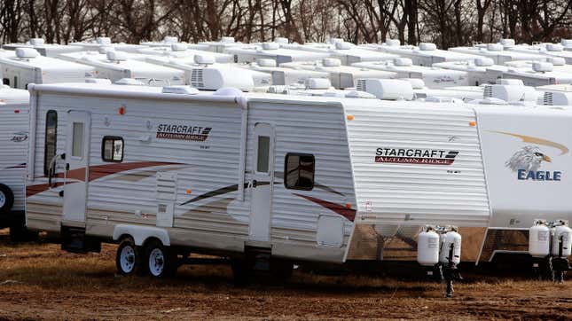 Image for article titled RV Dealerships Think New Campers Are Pieces Of Junk, Too