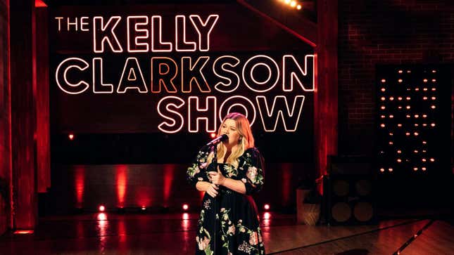 Image for article titled Former Employees Say &#39;The Kelly Clarkson Show&#39; Is a ‘Traumatizing’ Workplace
