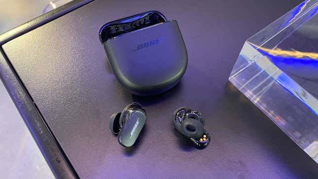 Imagen para el artículo titulado Los Bose QuietComfort Earbuds II están listos para plantar cara a los nuevos Airpods Pro