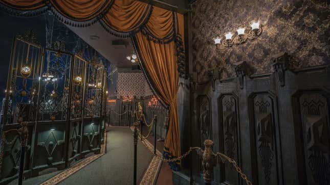 Haunted Mansion hallway
